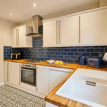 Host And - River Hill House Vakantiehuis *